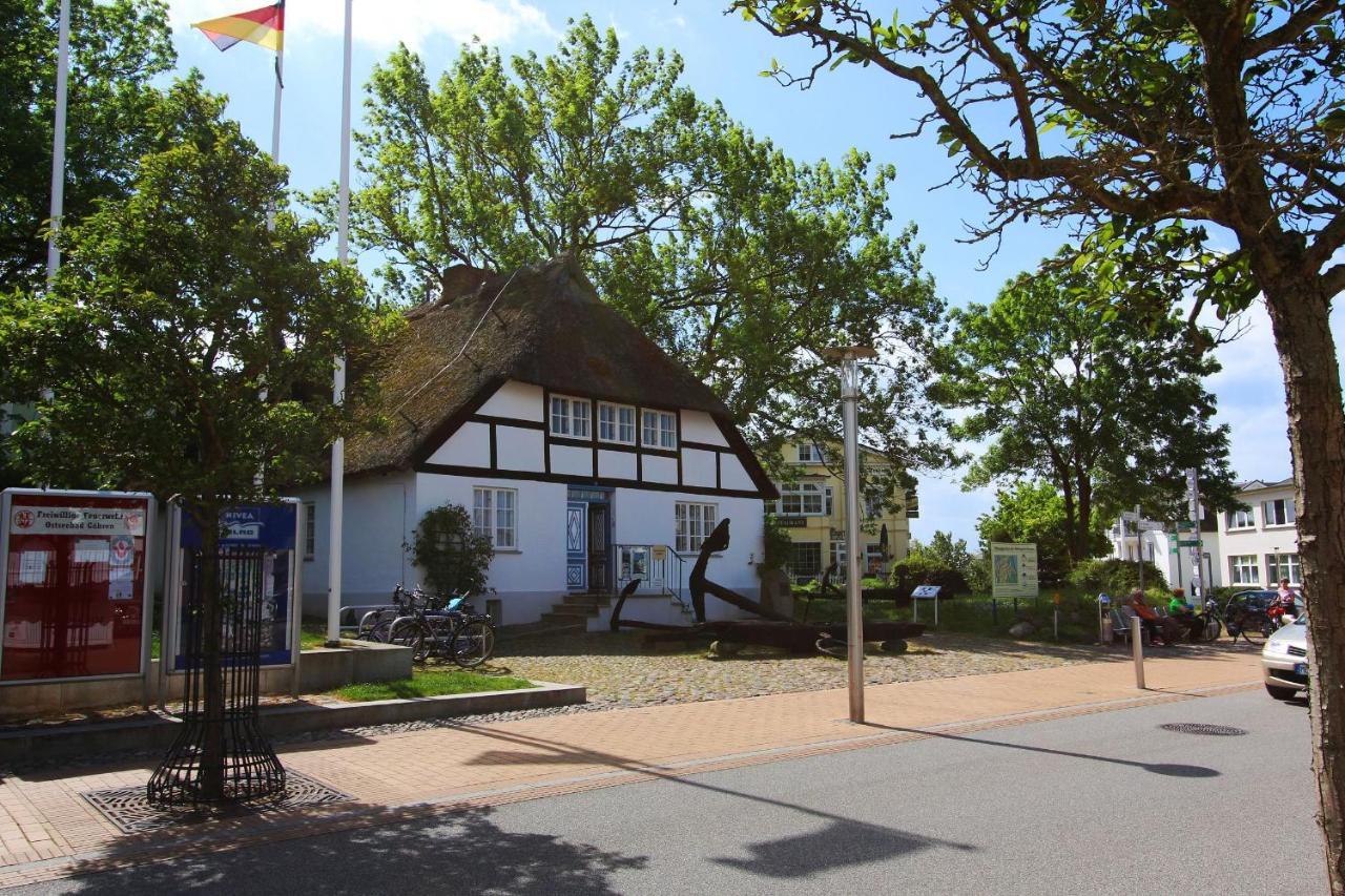Terrasse, Gratis Nutzung Vom Ahoi Erlebnisbad Und Sauna In Sellin - Villa Antje Fewo 04 غورين المظهر الخارجي الصورة