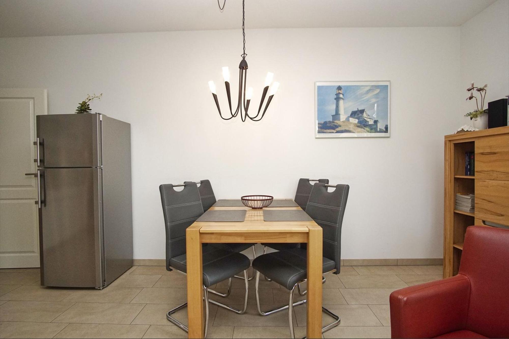 Terrasse, Gratis Nutzung Vom Ahoi Erlebnisbad Und Sauna In Sellin - Villa Antje Fewo 04 غورين المظهر الخارجي الصورة